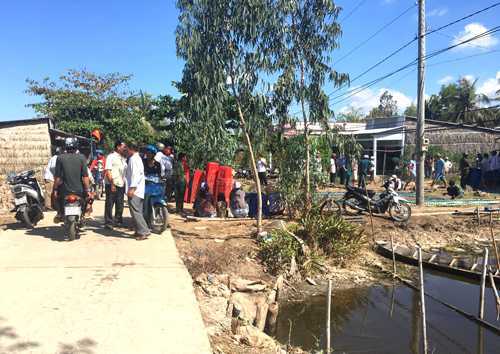 Ngạt khí hầm biogas, 8 người thương vong