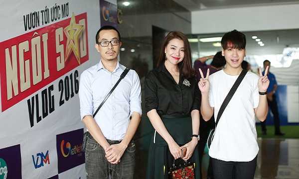 Trà Ngọc Hằng cầm cân nảy mực tại 'Ngôi sao Vlog 2016'