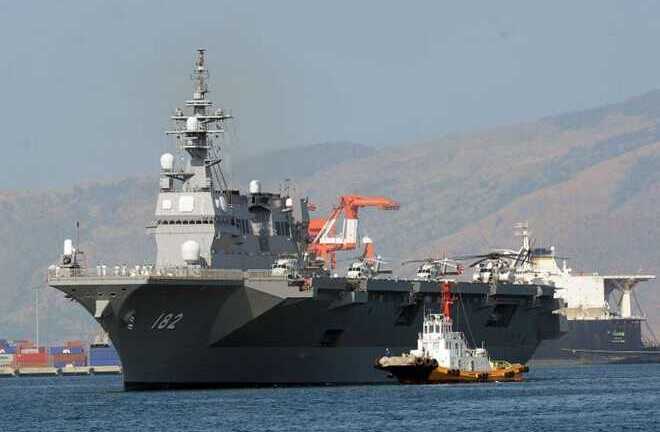 Tàu chiến Nhật tới Philippines, thách thức Trung Quốc