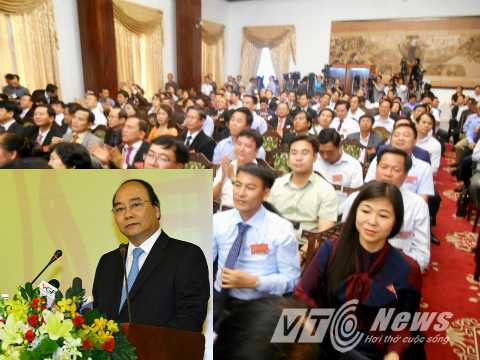 Thủ tướng: Phí chồng phí, kiểm tra chồng chéo, tiêu cực... tiêu tốn tiền của doanh nghiệp