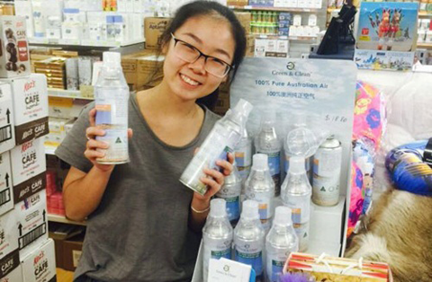 Hốt bạc nhờ bán không khí đóng chai đủ 'hương vị' sang Trung Quốc