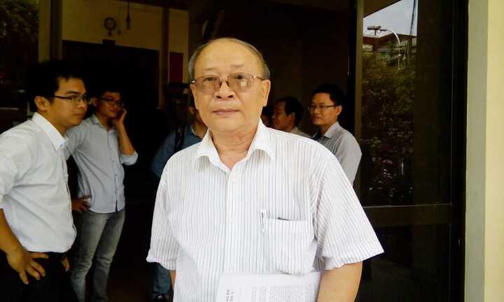 Đòi bồi thường 1.000 đồng, Phó Giáo sư thua kiện