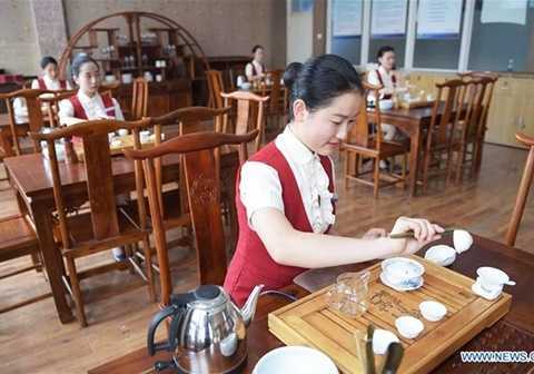 Thâm nhập trường đào tạo tiếp viên hàng không nổi tiếng ở Trung Quốc