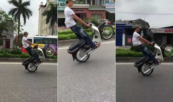 Khiếp đảm clip thanh niên bốc đầu xe máy phóng tít mù trên xa lộ