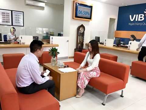 Vụ ‘thẻ ATM ở Phú Thọ, tiền bị rút mất ở Sài Gòn’: Ngân hàng VIB 'né' nhiều câu hỏi
