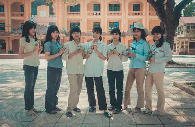 Ảnh kỷ yếu 'Thôn nữ thời bao cấp' của học sinh Bắc Giang gây sốt