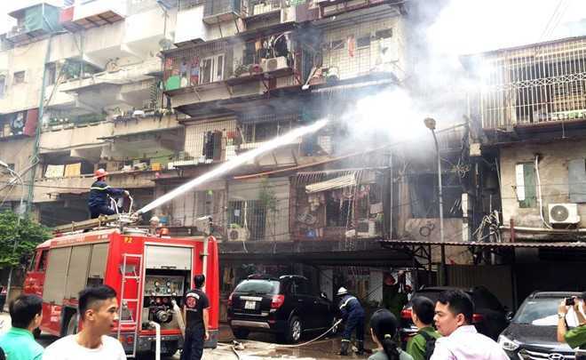 Cháy khu tập thể cơ yếu Chính phủ, dân hoảng loạn sơ tán