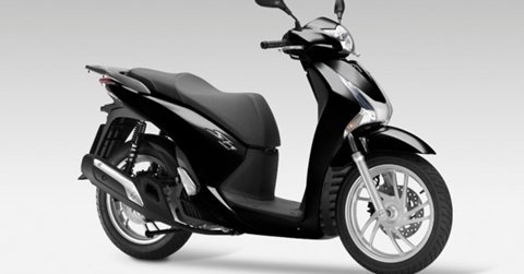 Vì sao xe tay ga Honda chênh gần 10 triệu với giá đề xuất?