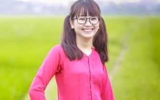 Nữ sinh Bắc Giang hóa thân thôn nữ trong bộ ảnh kỷ yếu