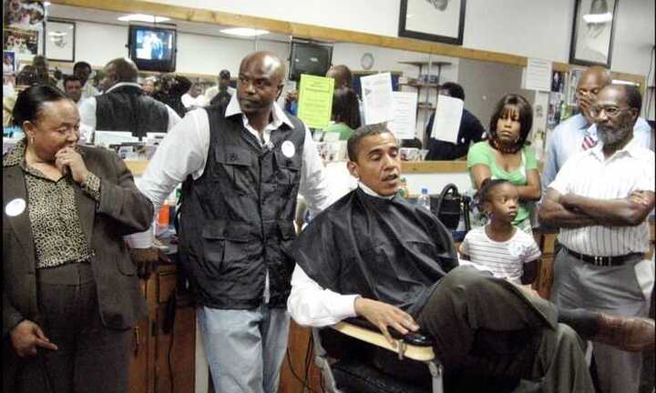 Chuyện thú vị về người thợ cắt tóc của Tổng thống Obama