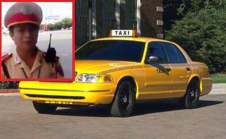 CSGT bắt lỗi trang phục tài xế taxi gây xôn xao