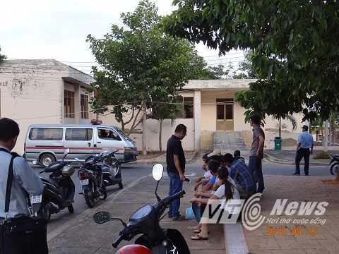 Tai nạn thảm khốc ở Bình Thuận: Đã xác định được 4 thi thể trùng ADN với người nhà