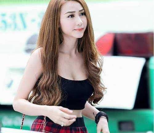 Chồng Việt kiều bí ẩn của Ngân Khánh