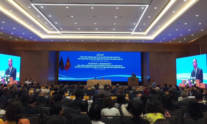Thủ tướng Nguyễn Xuân Phúc: EVFTA và IPA sẽ như 'đường cao tốc quy mô lớn' nối Việt Nam và EU