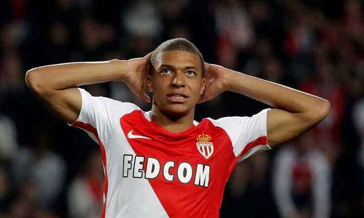 Xem 'hung thần' U20 Pháp ghi bàn loại Man City khỏi Champions League