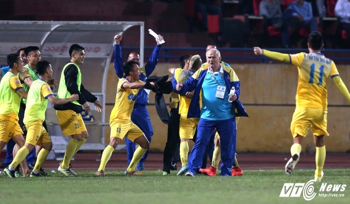 Video xem trực tiếp FLC Thanh Hóa vs Than Quảng Ninh đá bù vòng 11 V.League