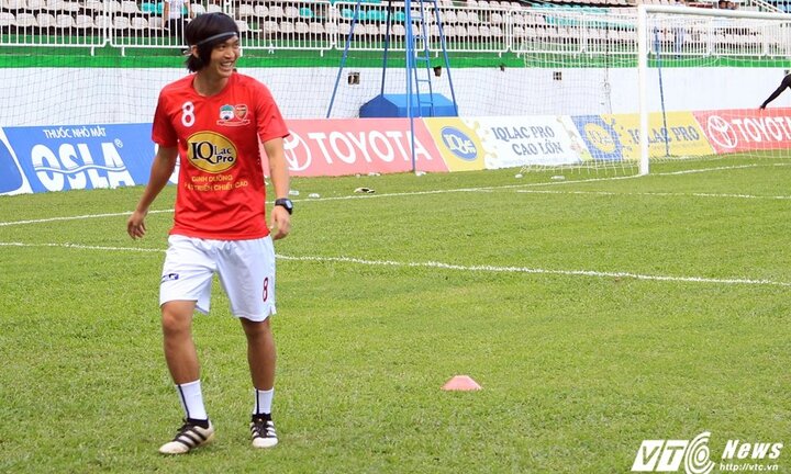 Tuấn Anh: Hồi phục kiểu châu Âu, chấn thương kiểu Việt Nam