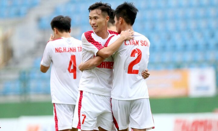 Thắng dễ U21 Huế, quân bầu Đức vào bán kết U21 Quốc gia