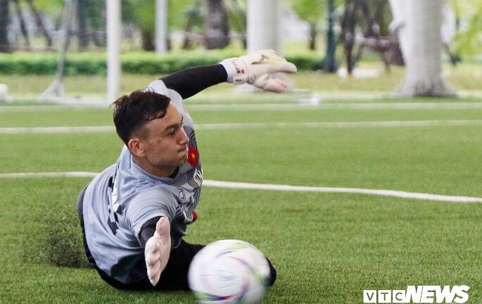 Thủ thành Đặng Văn Lâm: ASIAD qua rồi, sao phải lo lắng về quá khứ?