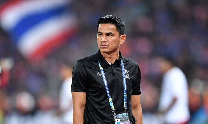 Thua Trung Quốc, CĐV Thái Lan kêu gọi huấn luyện viên Kiatisuk trở lại đội tuyển