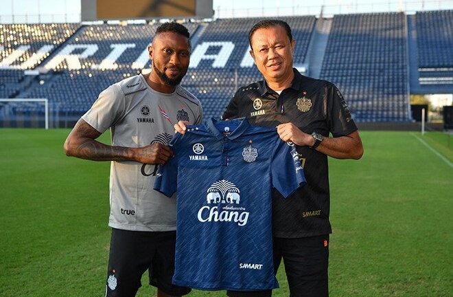 Đây là cầu thủ Việt Nam khoác áo Buriram United trước Xuân Trường