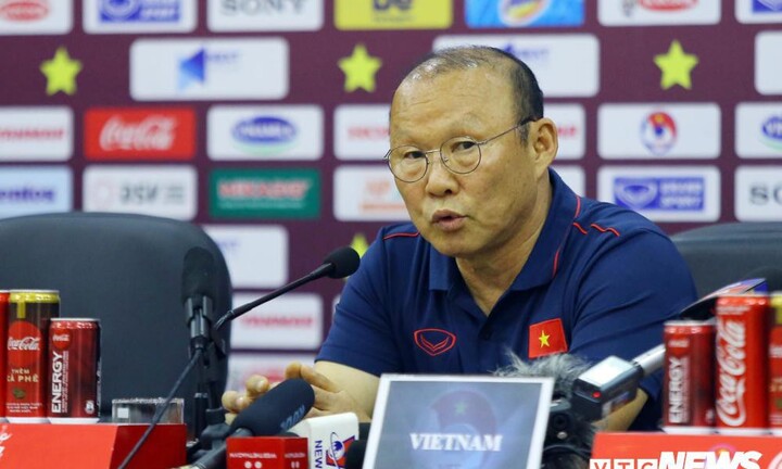 Trực tiếp họp báo trước trận Việt Nam vs UAE