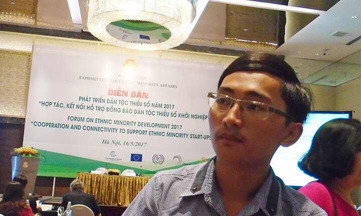 Chàng trai người Mông rời bản làng, bỏ đại học để khởi nghiệp