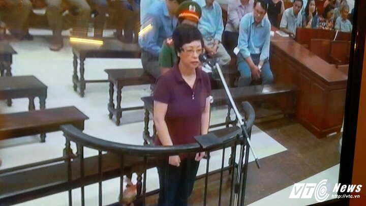 Đang xét xử cựu đại biểu Quốc hội Châu Thị Thu Nga cùng 9 đồng phạm