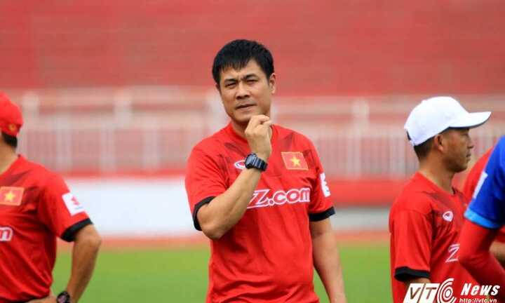 HLV Hữu Thắng: Mấy ngày nay tôi không nghĩ đến bóng đá