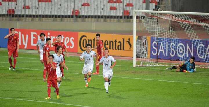 Nói U19 Việt Nam chỉ biết phòng ngự là 'thiếu chuyên môn'