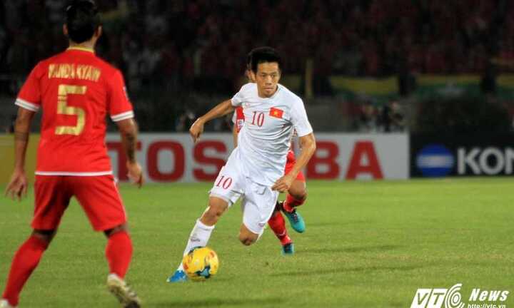 Nhìn lại chiến thắng đầy xúc cảm của tuyển Việt Nam