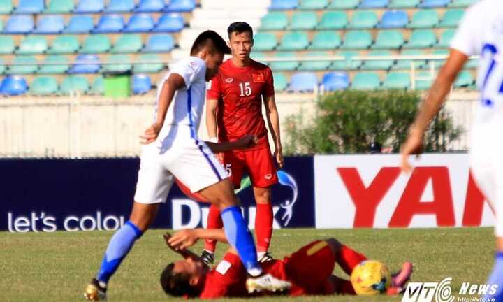 Quế Ngọc Hải hứa không đá xấu khiến tuyển Việt Nam gánh hậu quả