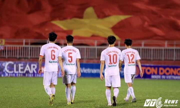 BLV Quang Huy: U21 HAGL đá đẹp mắt, Công Phượng thoát áp lực bủa vây