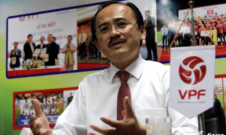 VPF, VFF sai nguyên tắc, tiếp tục 'bao che' trưởng ban trọng tài?