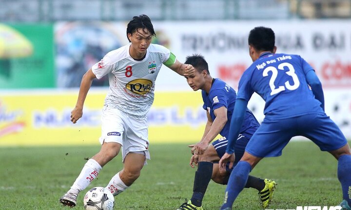 Tuấn Anh trở lại, HAGL thắng ngược ĐKVĐ V-League 2017
