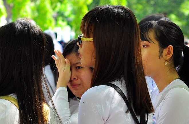 Tai nạn thảm khốc ở đèo Prenn: Thắt lòng phút đưa tiễn cô giáo về nơi vĩnh hằng