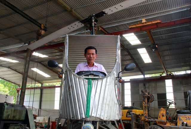 Người đàn ông ở Nghệ An chế tạo máy bay để phun thuốc trừ sâu