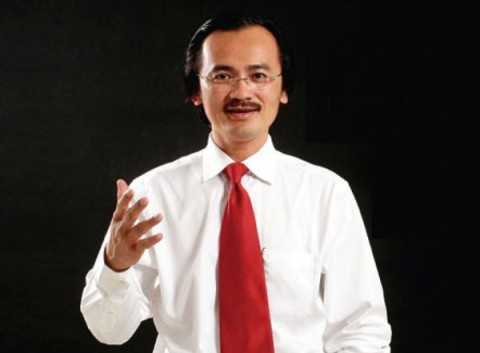 Nhà băng cũ, ông chủ mới: Từ người mê gạch đến chủ tịch KienlongBank