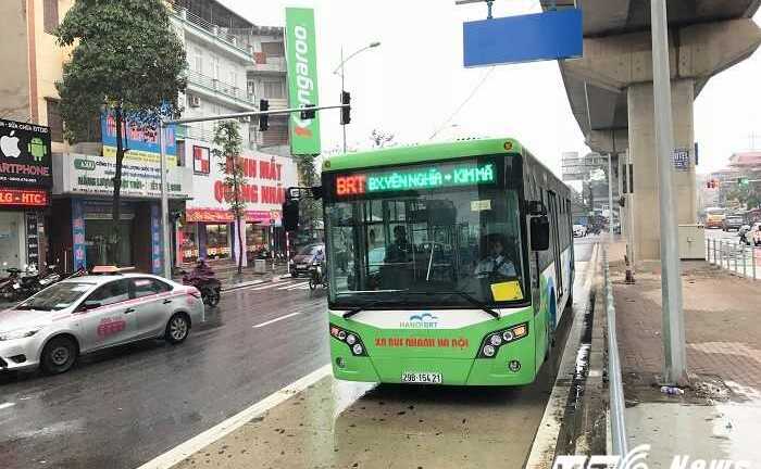 Xe buýt nhanh BRT 'đội giá’ nhiều tỷ đồng: Người trong cuộc nói gì?
