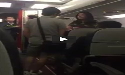 Nữ hành khách la hét, gây gổ trên máy bay Vietjet Air gây phẫn nộ