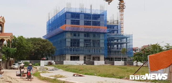 Công trình 22 tầng ở Bắc Giang, xây đến tầng 4 mới được cấp phép