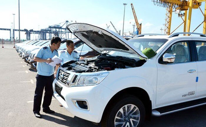 Ô tô con nhập khẩu giảm mạnh tuần qua