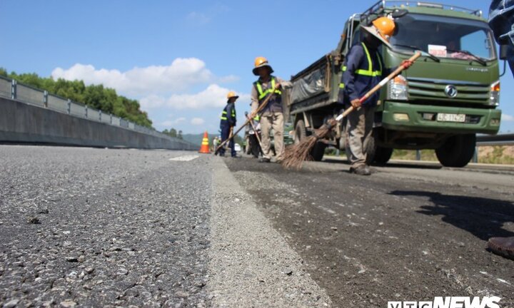 VEC ra ‘tối hậu thư’ với nhà thầu sai sót tại cao tốc Đà Nẵng - Quảng Ngãi
