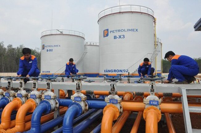 Petrolimex lãi lớn, cổ phiếu vẫn mất giá gần 16%