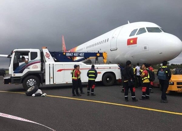 Máy bay Vietjet rơi bánh ở Buôn Ma Thuột do lỗi phi công