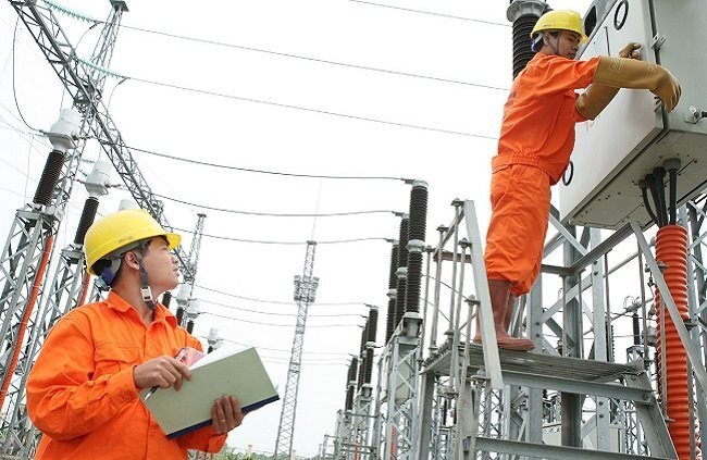 Bộ Công Thương: Tăng 8,36% giá điện Việt Nam sẽ ngang Trung Quốc, Ấn Độ