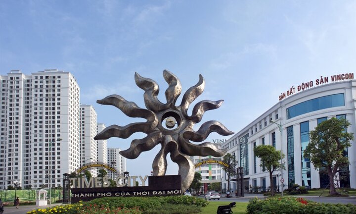 Tổng tài sản Vingroup tăng chóng mặt sau 10 năm