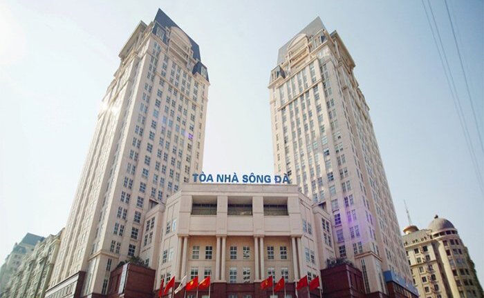 Nghịch lý Sông Đà: Vốn ‘khủng’, lãi èo uột, sếp lương chót vót