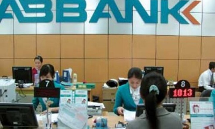 Nợ có khả năng mất vốn tăng vọt tại ABBank