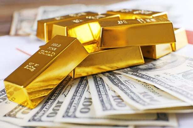 Giá vàng hôm nay 28/7: Vàng rơi nhẹ, USD bật tăng